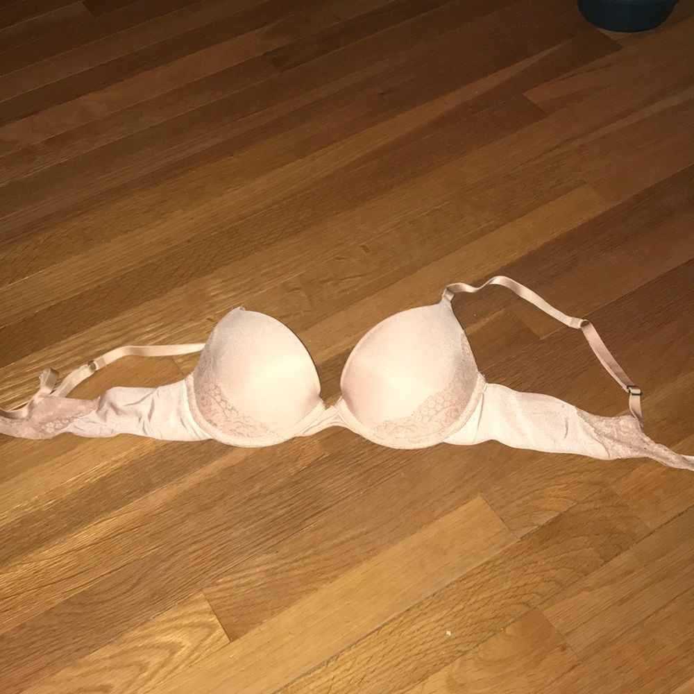 Tan Bra